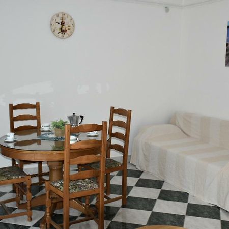 Mauro Apartment ราชานาส ภายนอก รูปภาพ